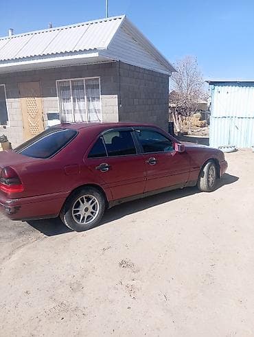 Mercedes-Benz C-Class: 1995 г., Седан — 6