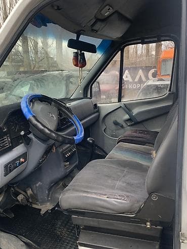 golf venta: Легкий грузовик, Mercedes-Benz — 8