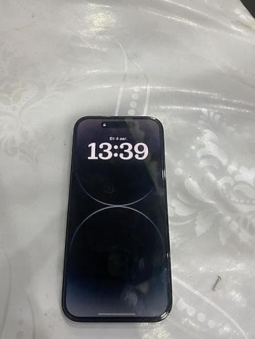 iphone 14 max: IPhone 14 Pro, Б/у, 256 ГБ, Черный, Зарядное устройство, Защитное стекло, Чехол, 84 % — 2