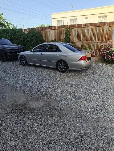infinity fx35: Toyota Crown: 2004 г., 3 л, Седан — 4