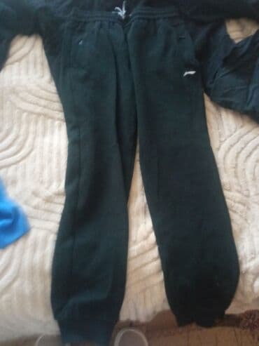 Киреге берилүүчү кийимдер: Юбка, Юбканын модели: Плиссе, Мини, Трикотаж — 4