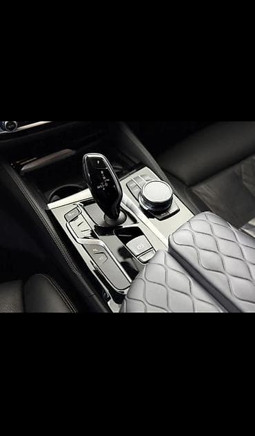 приборка бмв: BMW 5 series: 2020 г., 2 л, Автомат, Бензин, Седан — 6