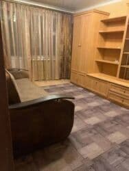 квартира район политеха: 1 бөлмө, Кыймылсыз мүлк агенттиги, Чогуу жашоосу жок, Толугу менен эмереги бар — 6