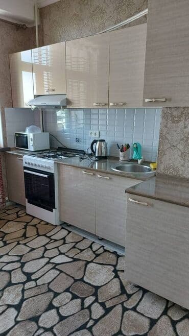 долгосрочная аренда квартира бишкек филармония: 1 комната, Душевая кабина, Постельное белье, Кондиционер — 3