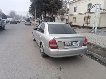 авто до 2000 долларов: Mazda Protege: 2000 г., 1.6 л, Автомат, Бензин, Седан — 2