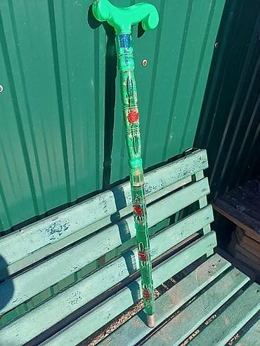 спортивные коврики: Трость декоративная, зеленая, с фигурной рукояткой. - Материал — 1