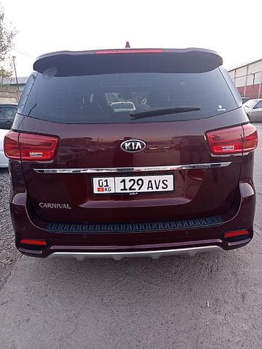 Kia Carnival: 2018 г., 2.2 л, Автомат, Дизель, Минивэн — 5