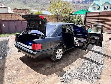 Audi 100: 1991 г., 2.3 л, Механика, Бензин, Седан — 7
