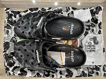 Мужская обувь: Crocs x A Bathing Ape (BAPE) – сабо скаут-камо, чёрно‑серый - — 2
