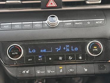 соната ден8: Hyundai Avante: 2021 г., 1.6 л, Вариатор, Бензин, Седан — 9