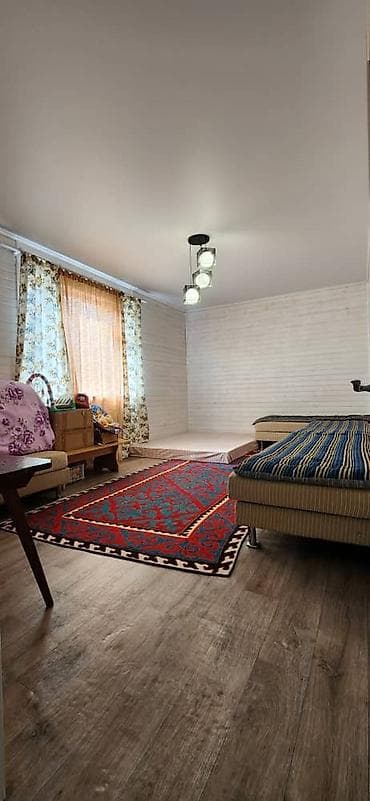 Үйлөр: Продается дача! В СТ "Ала-Арча" выше с.Кашка-Суу 4-х комнатный 2-х — 9
