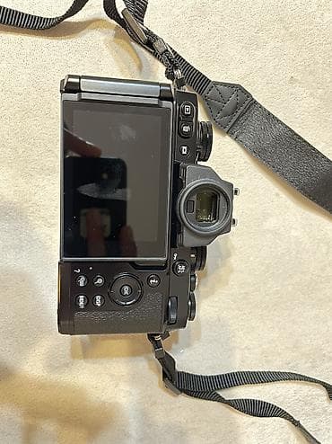 sony a6000: Фотоаппарат Nikon Z fc (беззеркальная камера, байонет Z) - Матрица — 6