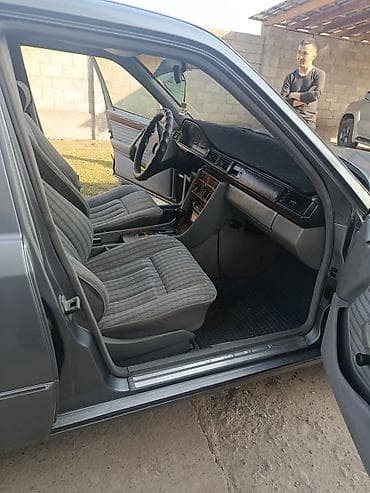 бензо муравей: Mercedes-Benz W124: 1990 г., 2.3 л, Автомат, Бензин, Седан — 7