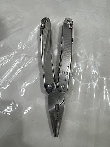 стол письменный б: Мультитул Victorinox (серия SwissTool/Spirit) с кожаным чехлом и — 3