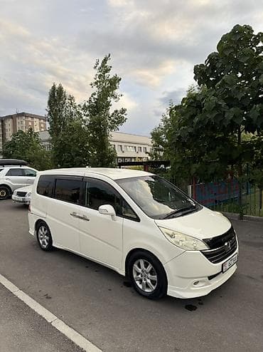 v klass: Honda Stepwgn: 2008 г., 2.4 л, Автомат, Бензин, Минивэн — 3