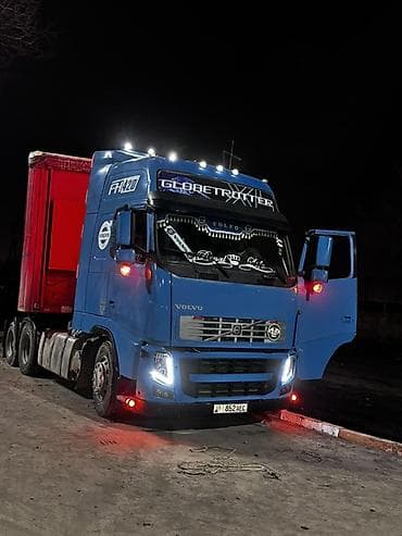 клык на вольво: Тягач, Volvo, Тентованный — 3