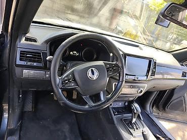 исудзу бигхорн: Ssangyong Rexton Sports: 2019 г., 2.2 л, Автомат, Дизель, Пикап — 7