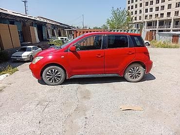 Toyota Ist: 2003 г., 1.5 л, Автомат, Бензин, Хэтчбэк