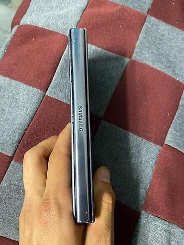 куплю сотовый телефон: Samsung Galaxy Fold 4 — 5