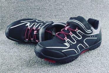 ничего: Водонепроницаемые, универсальные вело- и спорт-ботинки. Можно носить — 1