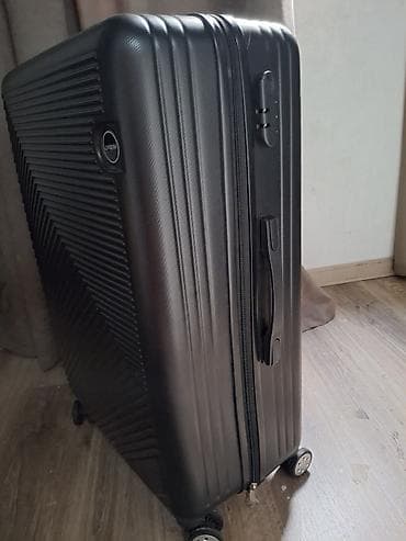 чемоданы цены бишкек: Чемодан, Материал: Пластик, Большой (более 70 л), Твердый корпус — 3