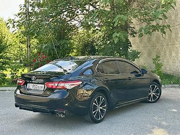 corolla 2004: Toyota Camry: 2019 г., 2.5 л, Автомат, Бензин, Седан — 2