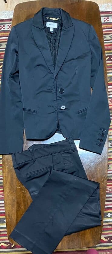 MANGO, женский. Оригинал. Атлас, Качество ! Состояние отличное at lalafo.kg MANGO, женский. Оригинал. Атлас, Качество ! Состояние отличное