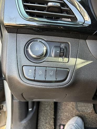 шевралета: Chevrolet Spark: 2017 г., 1 л, Автомат, Бензин, Хэтчбэк — 9