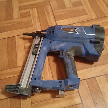 Инструменты: Газовый гвоздезабивной пистолет (нейлер) в комплекте - Тип — 3