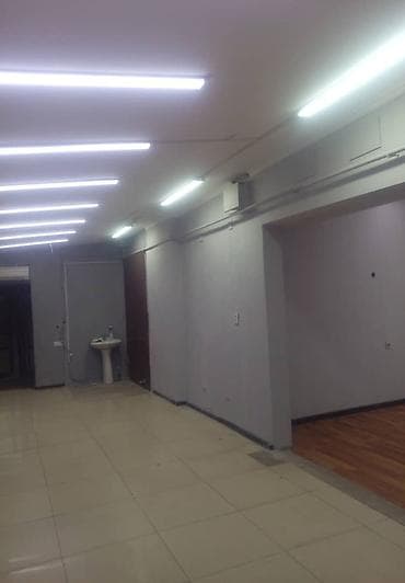 Коммерческая недвижимость: Аренда офисов, 180 м², С отдельным сан узлом — 2