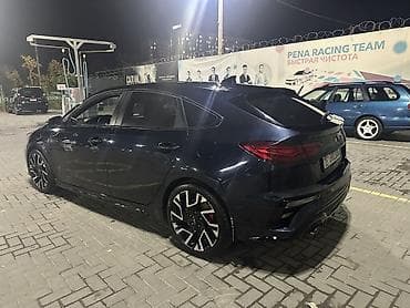 mini cooper: Kia Cerato: 2019 г., 1.6 л, Автомат, Бензин, Лифтбек — 4