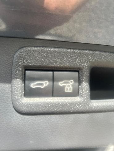 rav 4 2020: Toyota Venza: 2021 г., 2.5 л, Автомат, Гибрид, Кроссовер — 10