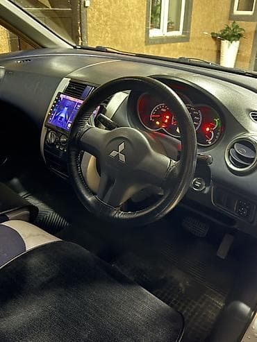 ct 200h: Mitsubishi Colt: 2003 г., 1.3 л, Автомат, Бензин, Хэтчбэк — 7