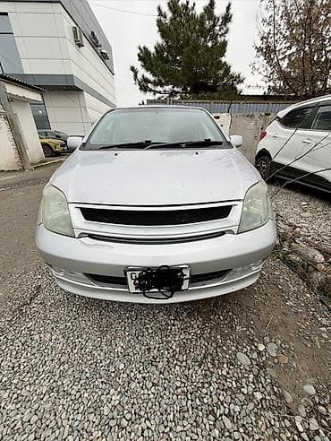 Toyota Ist: 2002 г., 1.5 л, Автомат, Бензин, Хэтчбэк