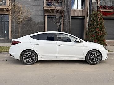 avanta id: Hyundai Avante: 2018 г., Бензин, Седан — 4