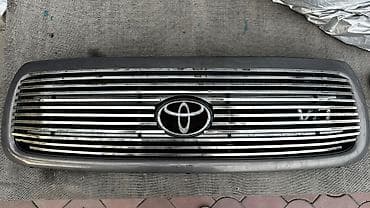 Накладка на капот Toyota, Б/у, Оригинал