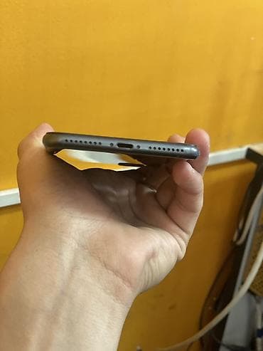 телефону бу: IPhone 8 Plus, Б/у, 64 ГБ, Space Gray, 100 % — 8