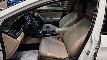 Продажа авто: Hyundai Sonata: 2019 г., 2.4 л, Автомат, Бензин, Седан — 9