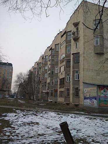 кну: 1 комната, 30 м², 4 этаж, Старый ремонт — 2