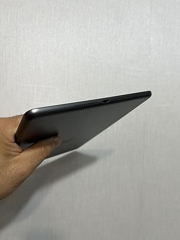 айпад 2: Планшет, Apple, память 64 ГБ, 9" - 10", Wi-Fi, Б/у, Классический цвет - Серый — 7
