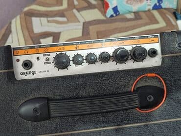 комбоусилител: Гитарный комбоусилитель Orange Crush 20 - Мощность: 20 Вт - Динамик — 2