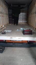 ступенька на спринтер: Рефрижератор на базе Mercedes-Benz (кабина оранжевая, изотермический — 2