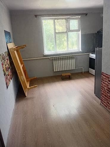 1‑комнатная квартира Планировка и помещения: - Изолированная комната — 3