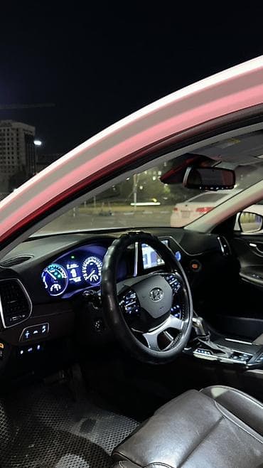 hundai: Hyundai Grandeur: 2019 г., 2.4 л, Автомат, Гибрид, Седан — 7