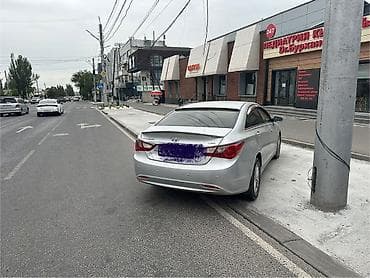 Продажа авто: Hyundai Sonata: 2011 г., 2 л, Автомат, Газ, Седан — 3