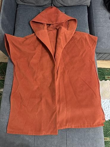 бекер кийим: Отдам вещи бесплатно. Размер 52-54. Подойдёт на бёдра 110-115 — 5