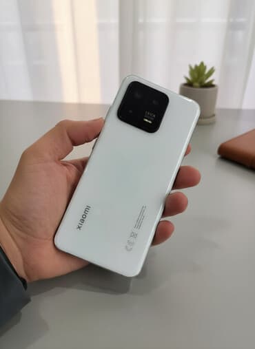 Xiaomi, 13, Б/у, 256 ГБ, цвет - Белый, 2 SIM