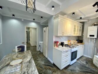 аренда помещения токмок: 3 комнаты, Агентство недвижимости, Без подселения, С мебелью полностью — 7