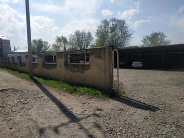 каракол гараж: Срочно продаю автостоянку, в центре города, по соседству с мэрией — 2