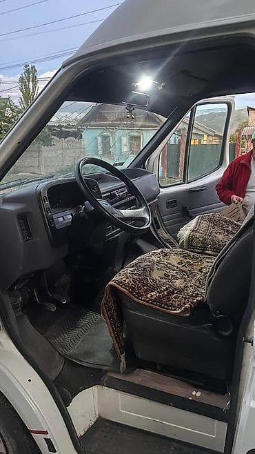 водный электроскутер: Ford Transit: 1993 г., 2.5 л, Дизель, Фургон — 6